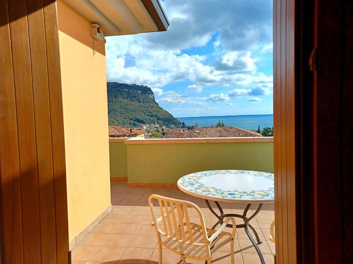 Villa Regina Gardesana Exterior foto