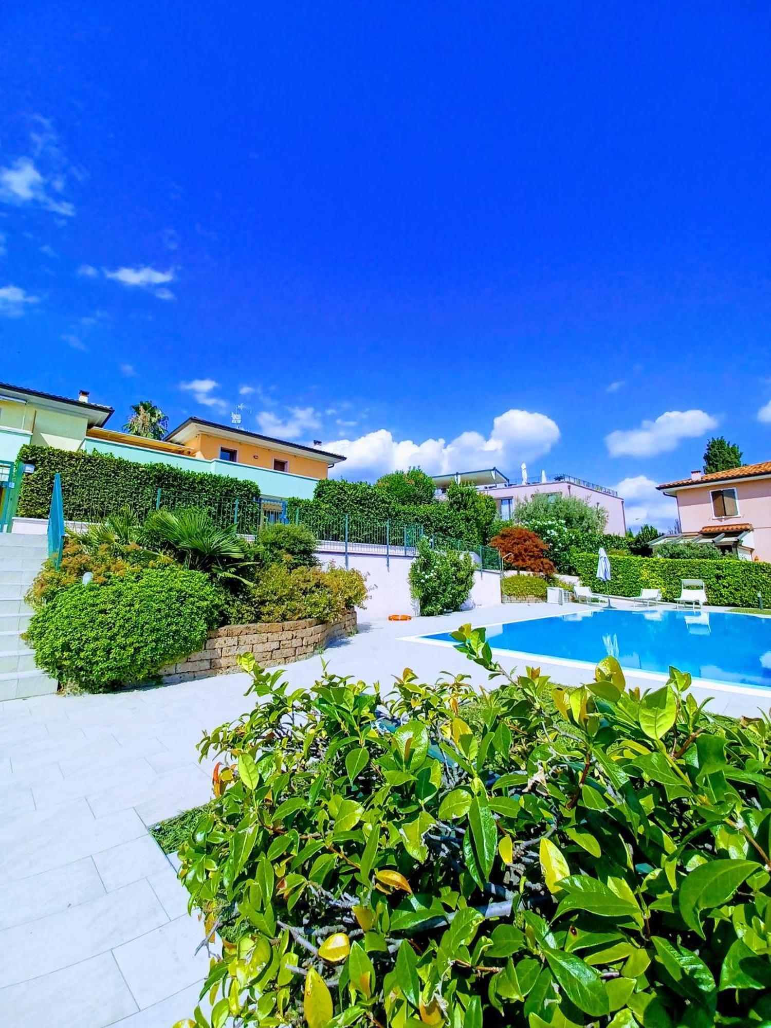 Villa Regina Gardesana Exterior foto