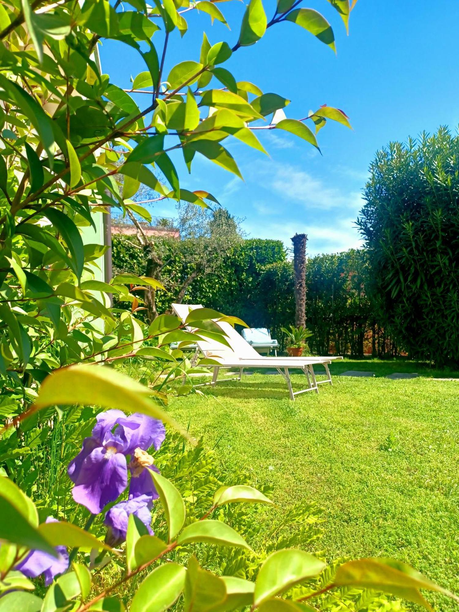 Villa Regina Gardesana Exterior foto