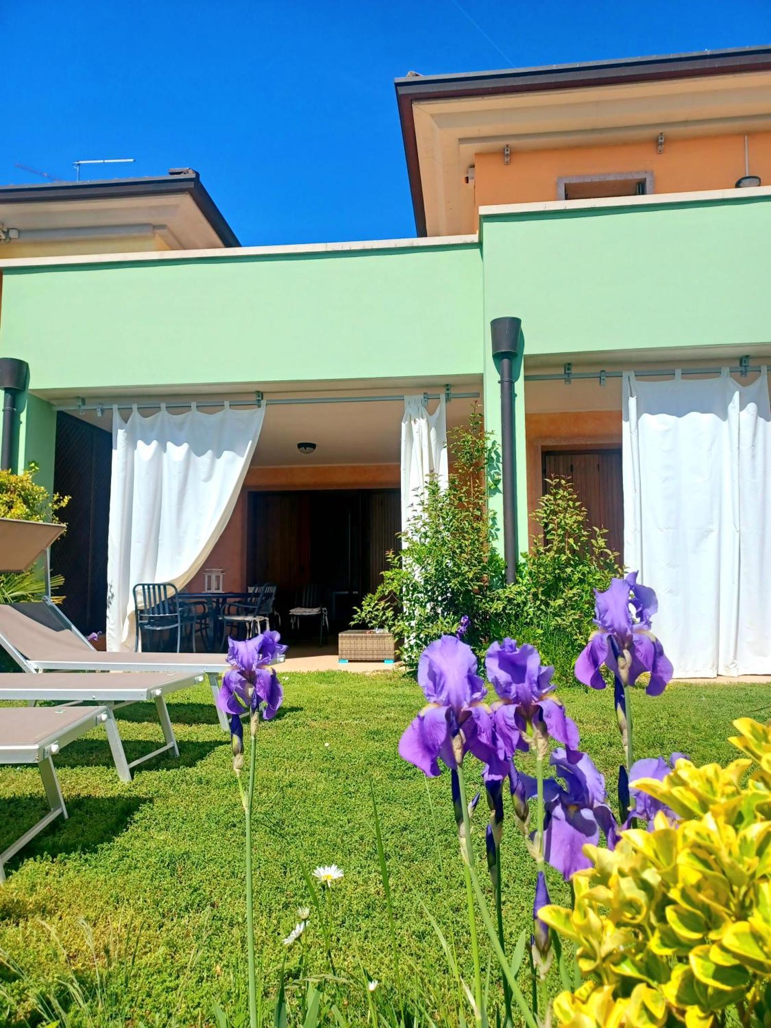 Villa Regina Gardesana Exterior foto